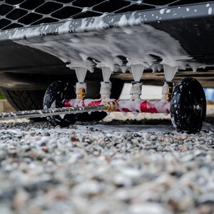 Underspyler på hjul, underspyling av bil